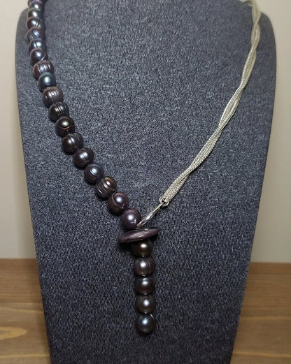 Black Pearls and Silver 925 in One Beautiful Necklace, an Exclusive Product Handmade and Natural Pearls to Embellish Your Neck.