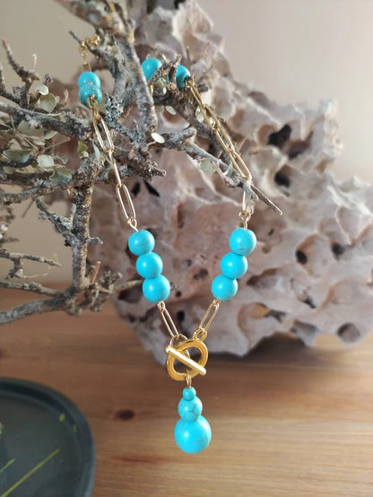 Beautiful Turquoise Pearls, an Exclusive Product Handmade and Natural Stones to Embellish Your Neck.
