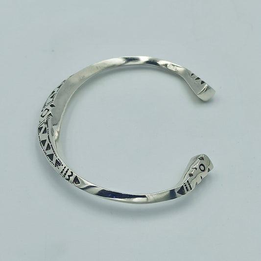 Silver Bracelet Tuareg Jewelery, Tuareg Moroccan Bracelet with Ethnic Engraving in 925 Silver, Unique Jewelry, Perfect for Any Occasion