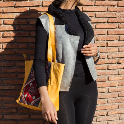 Tote Carpet Leather Bag - Handmade Women'S Fashion Cross-Body Handbag, Unique Gift for Her, Stylish Havana Leather Tote