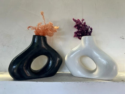 Terracotta Vase, Stucco Pottery Decoration, Black&White