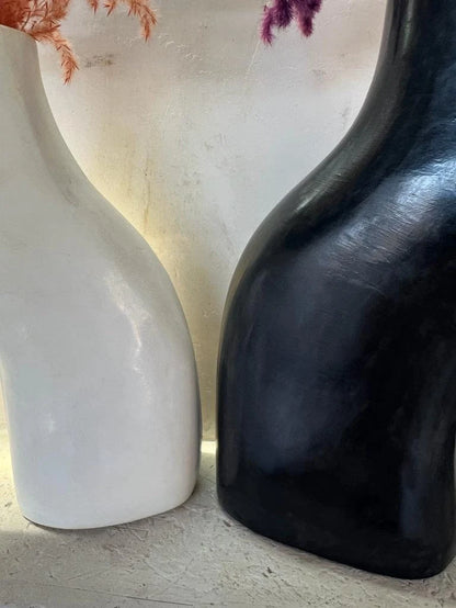 Terracotta Vase, Stucco Pottery Decoration, Natural Vase Deco Black&White