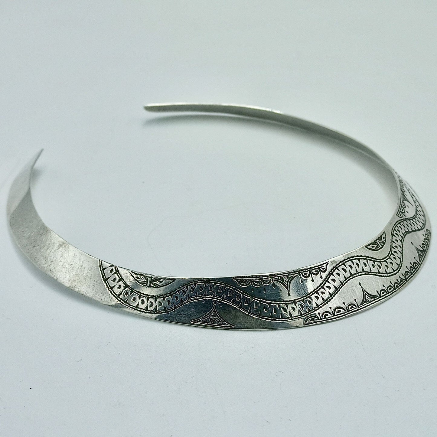 925 Sterling Silver Necklace, Crafted Silver Necklace, Silver Rigid Choker, African Cuff Necklace, Shiny Silver Rigid Necklace,