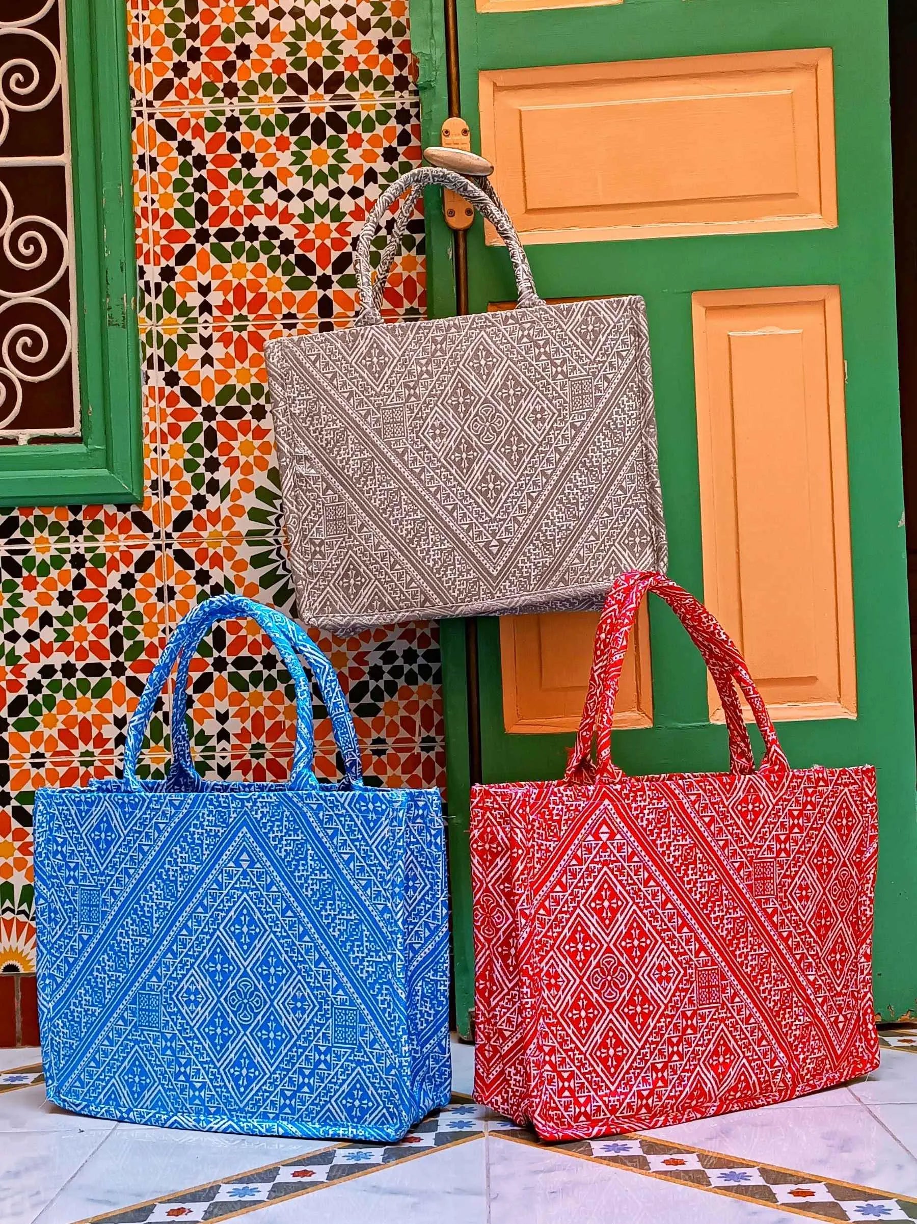 Handmade Wool Tote Bag with Moroccan Amazigh Patterns – Colorful Bags for Women, Weekender, Beach Bag
