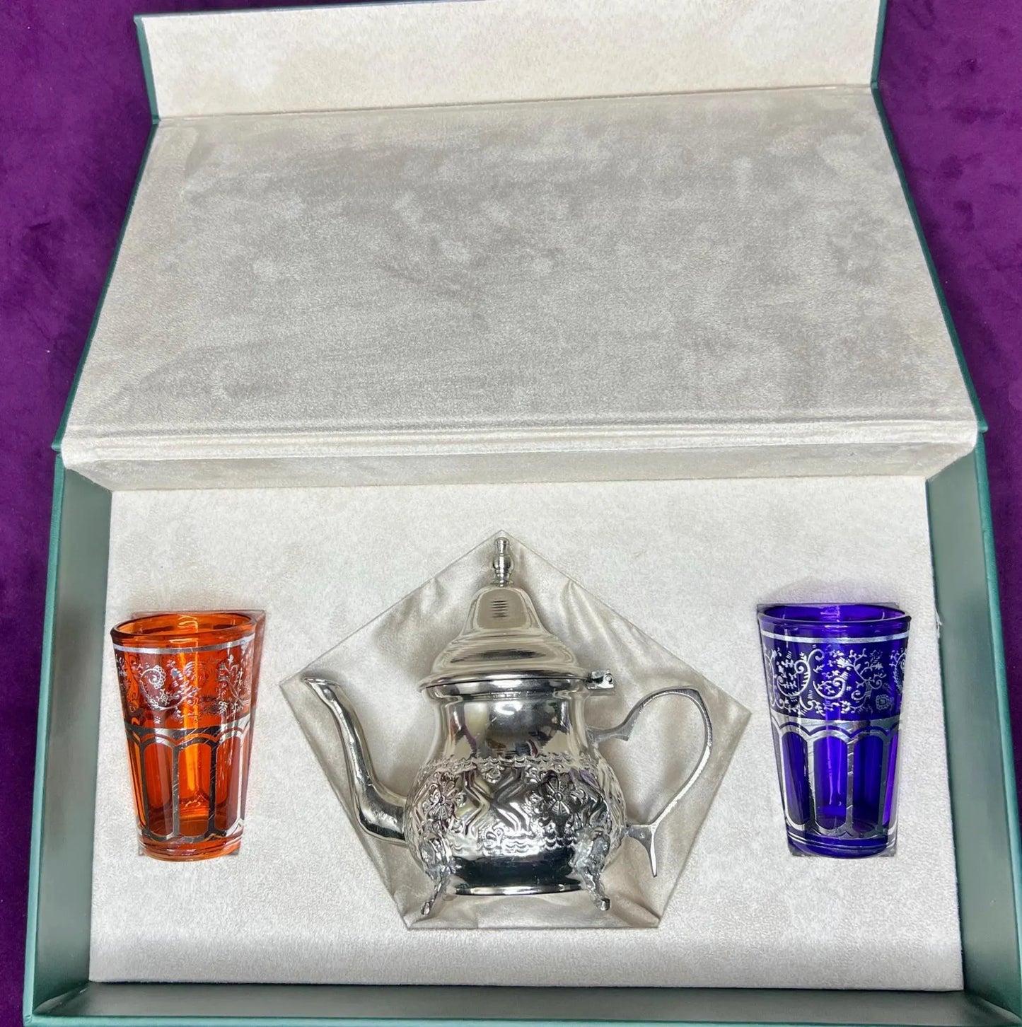 Traditional Moroccan Tea Set – Elegance in Every Sip