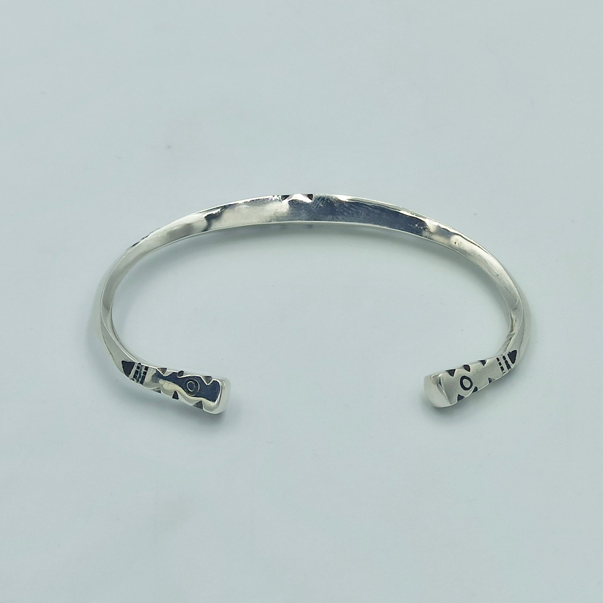 Silver Bracelet Tuareg Jewelery, Tuareg Moroccan Bracelet with Ethnic Engraving in 925 Silver, Unique Jewelry, Perfect for Any Occasion