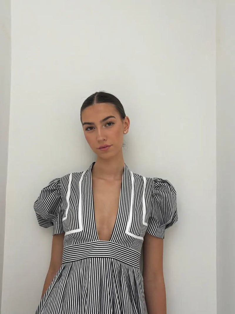 Alexia’S Stripe Black & White