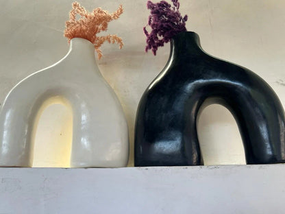 Terracotta Vase, Stucco Pottery Decoration, Natural Vase Deco Black&White