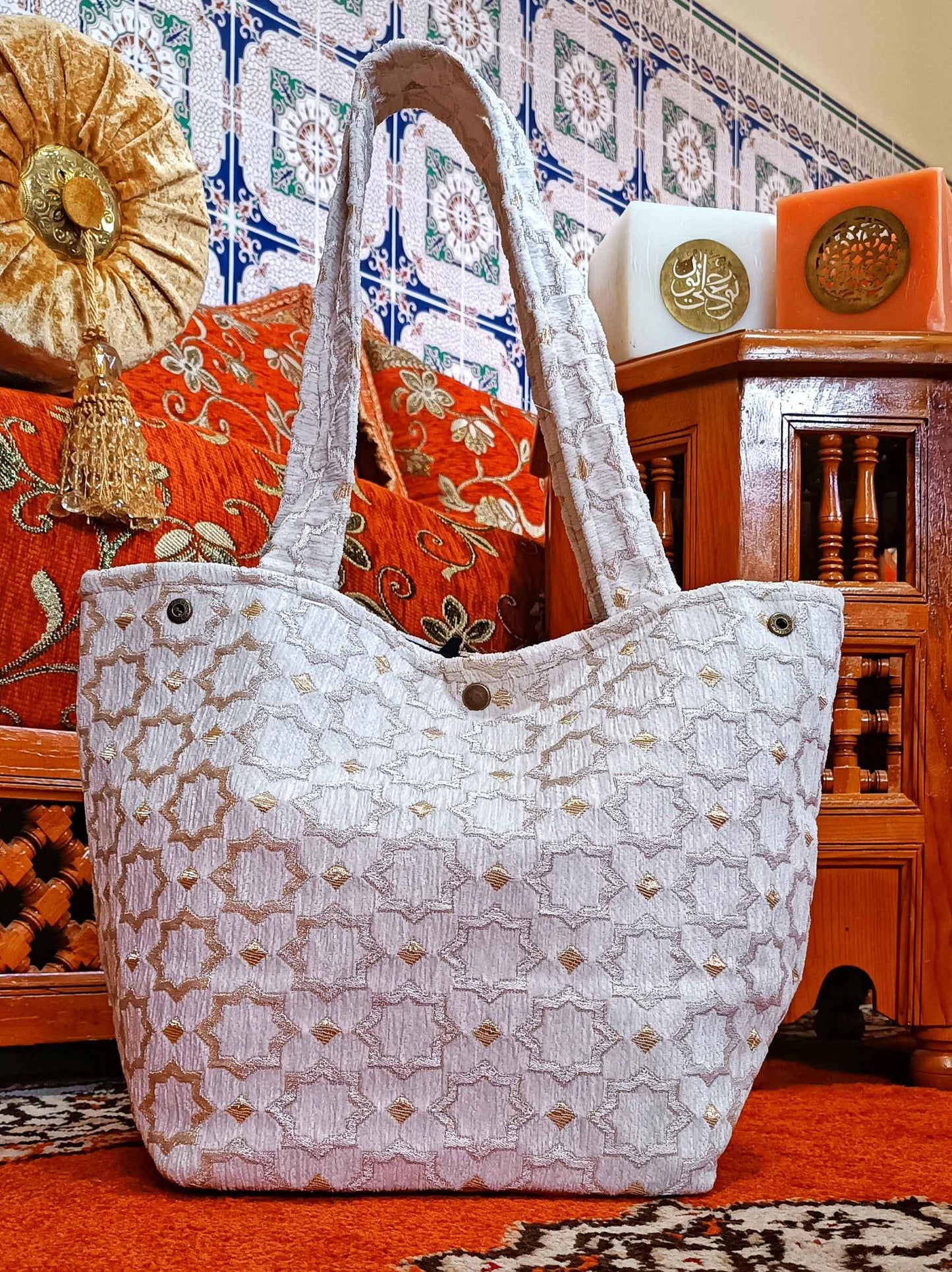 Moroccan Handmade Tote Bag | Everyday Durable Wool Handbag | Handmade Fashion Tote for Work & Outings | Stylish Moroccan Tile Design
