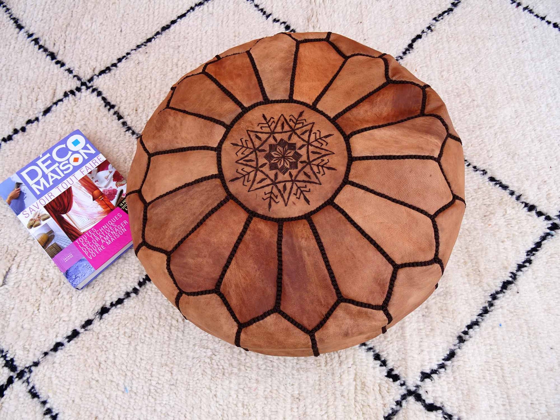 Pouf Marocain En Cuir Huilé - Cuir Véritable Fait Main - Pouf Repose-Pieds Ottoman - Pouf 100 % Cuir Naturel Véritable - Pouf Vintage