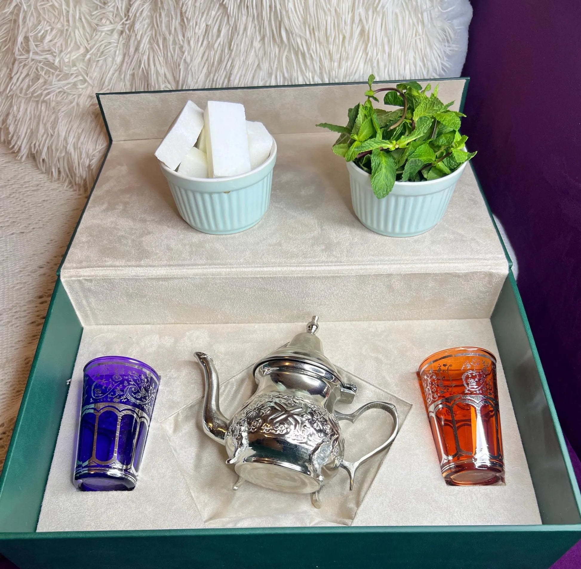 Traditional Moroccan Tea Set – Elegance in Every Sip