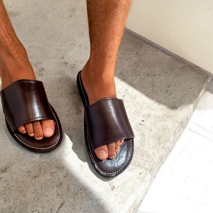 Handmade Brown Genuine Leather Slides Sandals for Men, Cozy Open-Toe Indoor and Outdoor Slippers, Leather Sandals Men, Comfortable Sandals