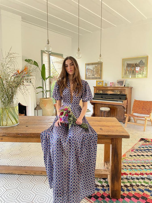 Alexia’S Dress Graphic Blue & White