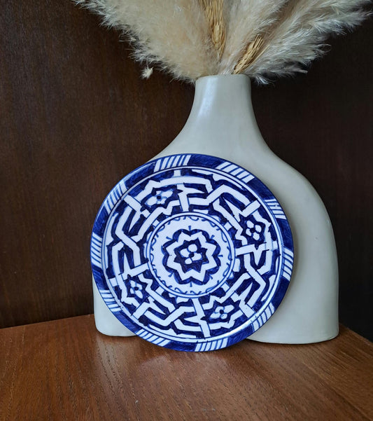 Moroccan Handmade Ceramic Plate 18Cm – Blue & White Pottery – Small Serving Plate – Boho Kitchen Decor – Wall Hanging Plate
