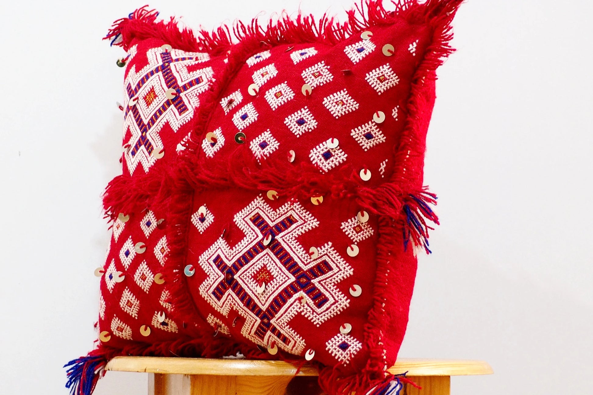 Handmade Moroccan Wedding Blanket Pillow Cover Handira Blanket Cushion Cover Wool Pillow Cover with Sequins