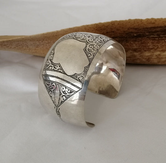 Berber Tuareg Silver Cuff with Khamsas, Hand of Fatima and Carving.