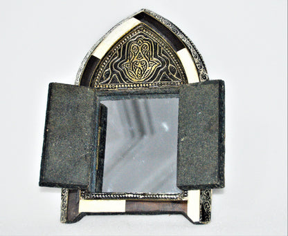 Small Moroccan Wall Handmade Mirror Decorative, Bone Mirror, Wall Brass Mirror, Boho Mirror,Bone Inlay Mirror,Wall Decor,Mirror with Doors