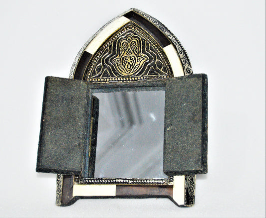 Small Moroccan Wall Handmade Mirror Decorative, Bone Mirror, Wall Brass Mirror, Boho Mirror,Bone Inlay Mirror,Wall Decor,Mirror with Doors