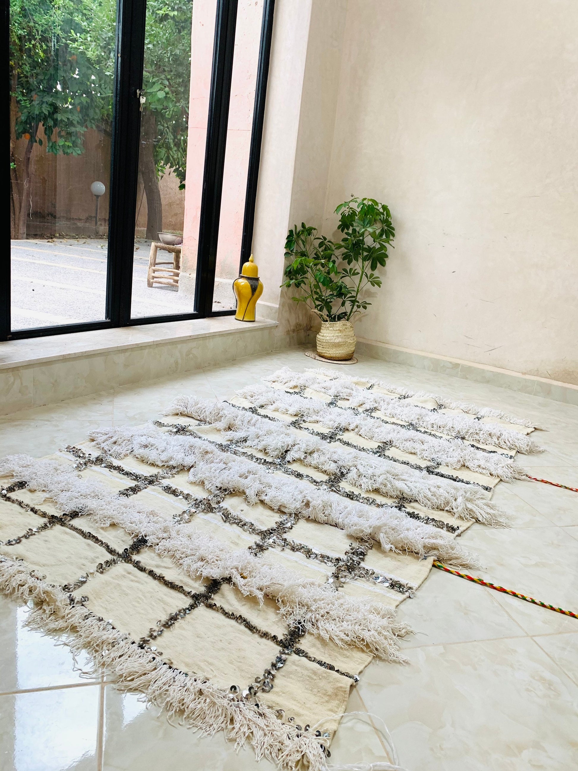 Moroccan Handira Blanket -Warm Blanket -Homemade Blankets -Vintage Blanket -Blanket Ladder -Cozy Throw Blanket -Woven Blanket