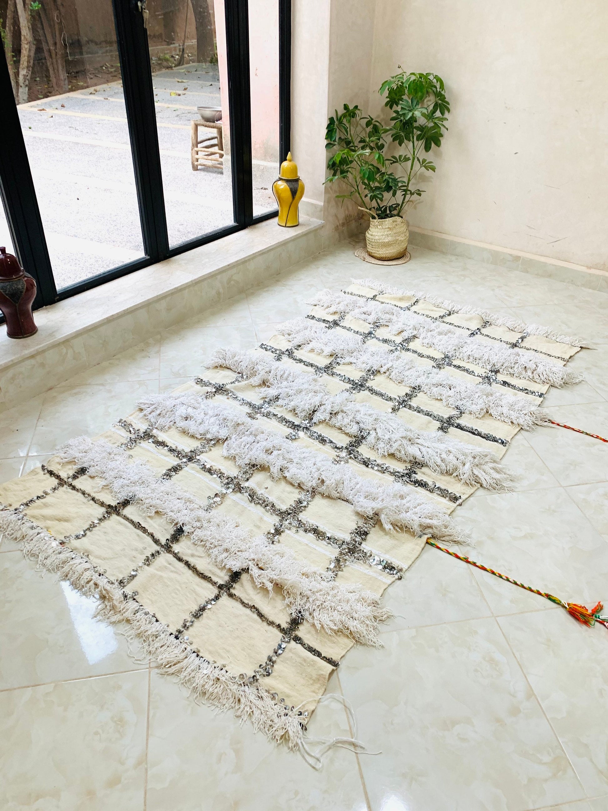 Moroccan Handira Blanket -Warm Blanket -Homemade Blankets -Vintage Blanket -Blanket Ladder -Cozy Throw Blanket -Woven Blanket
