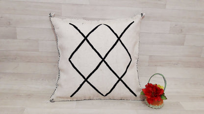 Beni Ourain Cushion Cover - White Wool Pillow Cover - Handmade Morocco Pillow-Moroccan Pillow -Berber Pillow-Pillow-Cushion