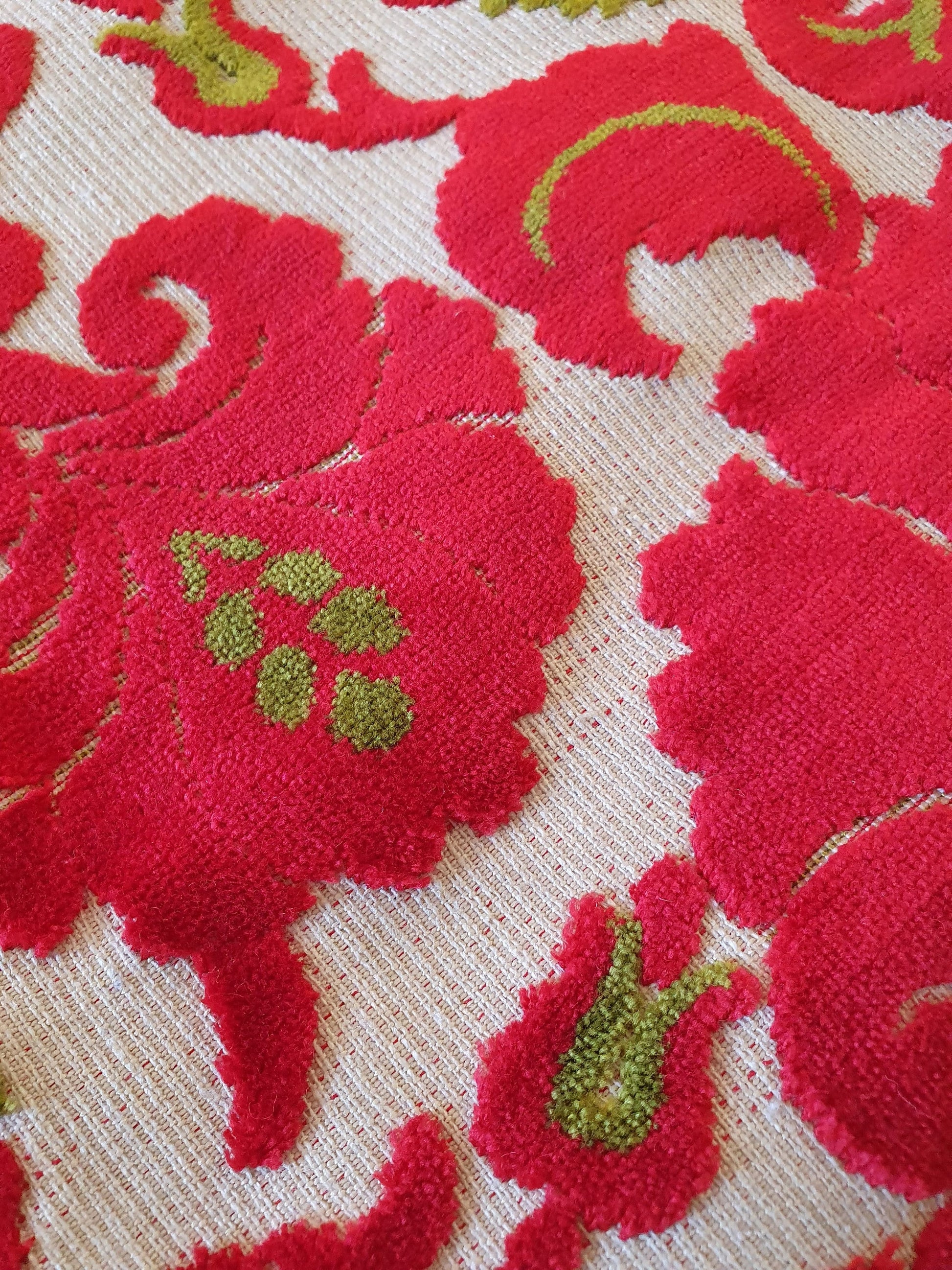 Moroccan Blanket, Handmade Blanket, Velvet Throw, Pompom Blanket, Velvet Blanket, Luxury Blanket, Velvet Pillows, Moroccan Pillows