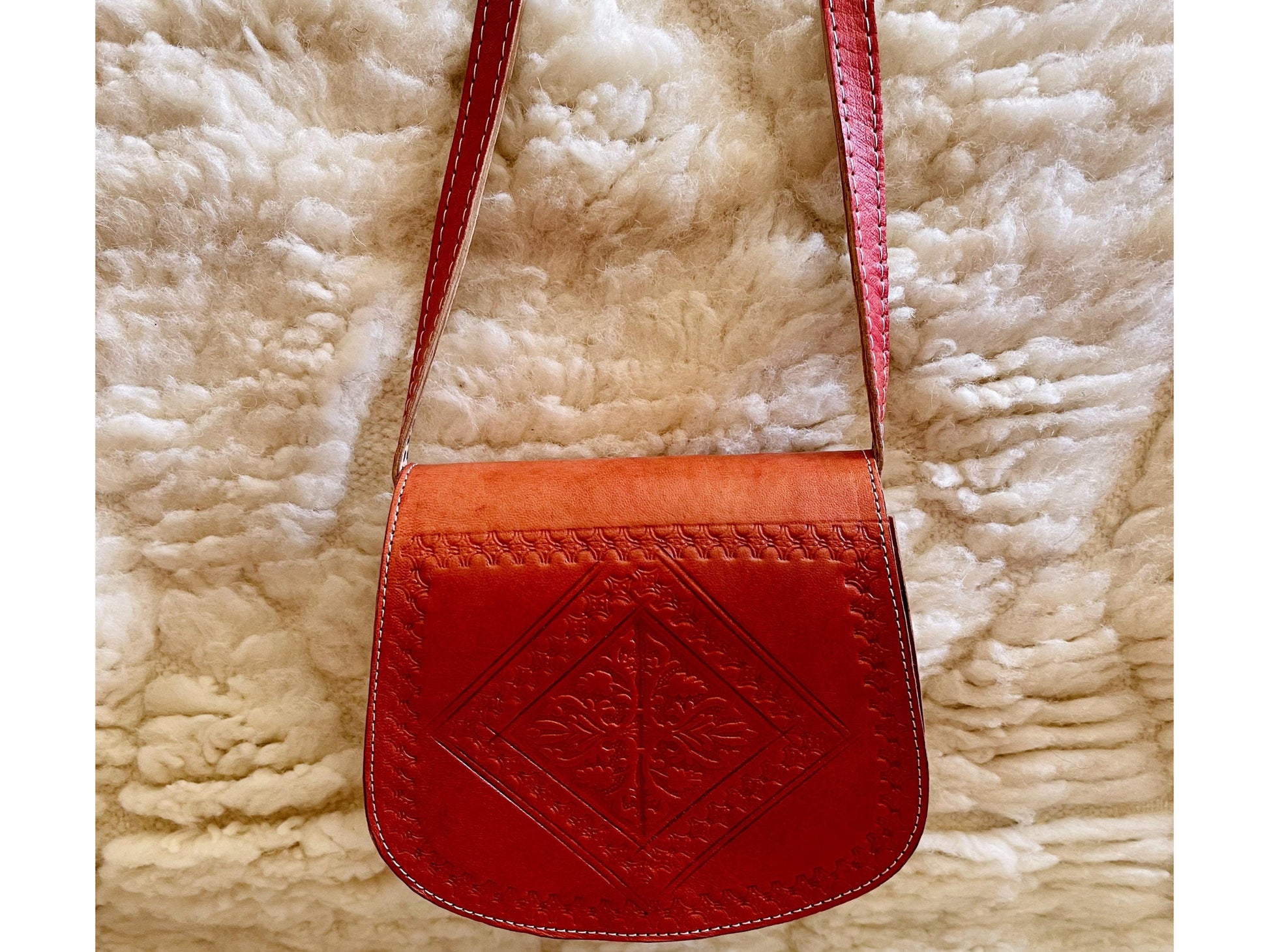 Moroccan Leather Bag, Genuine Leather Crossbody Bag, Moroccan Shoulder Bag, Women'S Leather Bag, Handmade Carved Leather Bag, Red Boho Bag