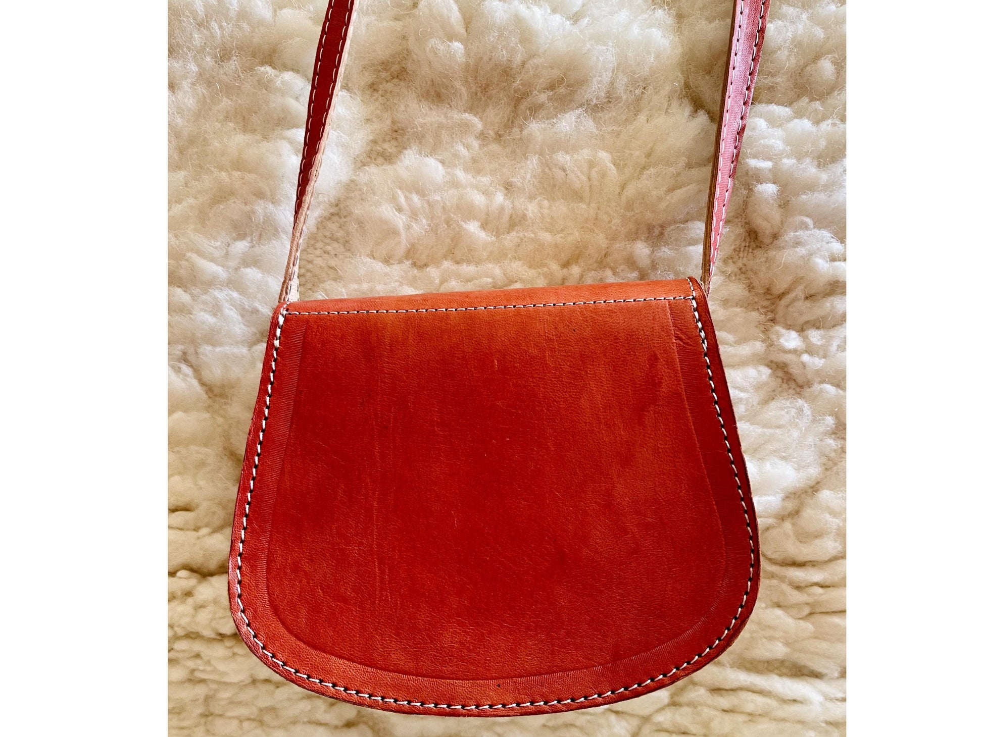 Moroccan Leather Bag, Genuine Leather Crossbody Bag, Moroccan Shoulder Bag, Women'S Leather Bag, Handmade Carved Leather Bag, Red Boho Bag