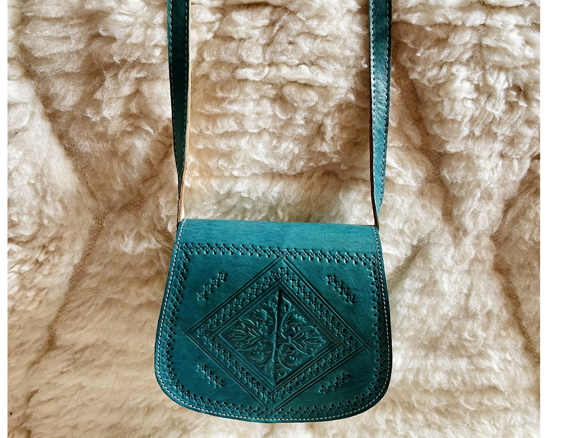 Moroccan Leather Bag, Genuine Leather Crossbody Bag, Moroccan Shoulder Bag, Women'S Leather Bag, Handmade Carved Leather Bag, Turquoise Bag