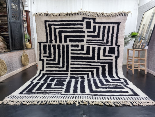 PRETTY MOROCCAN RUG, Handmade Beni Ourain Rug, Boho Black & White Rug, Custom Abstract Rug, Berber Handwoven Wool Rug, Cozy Chic Area Rug.