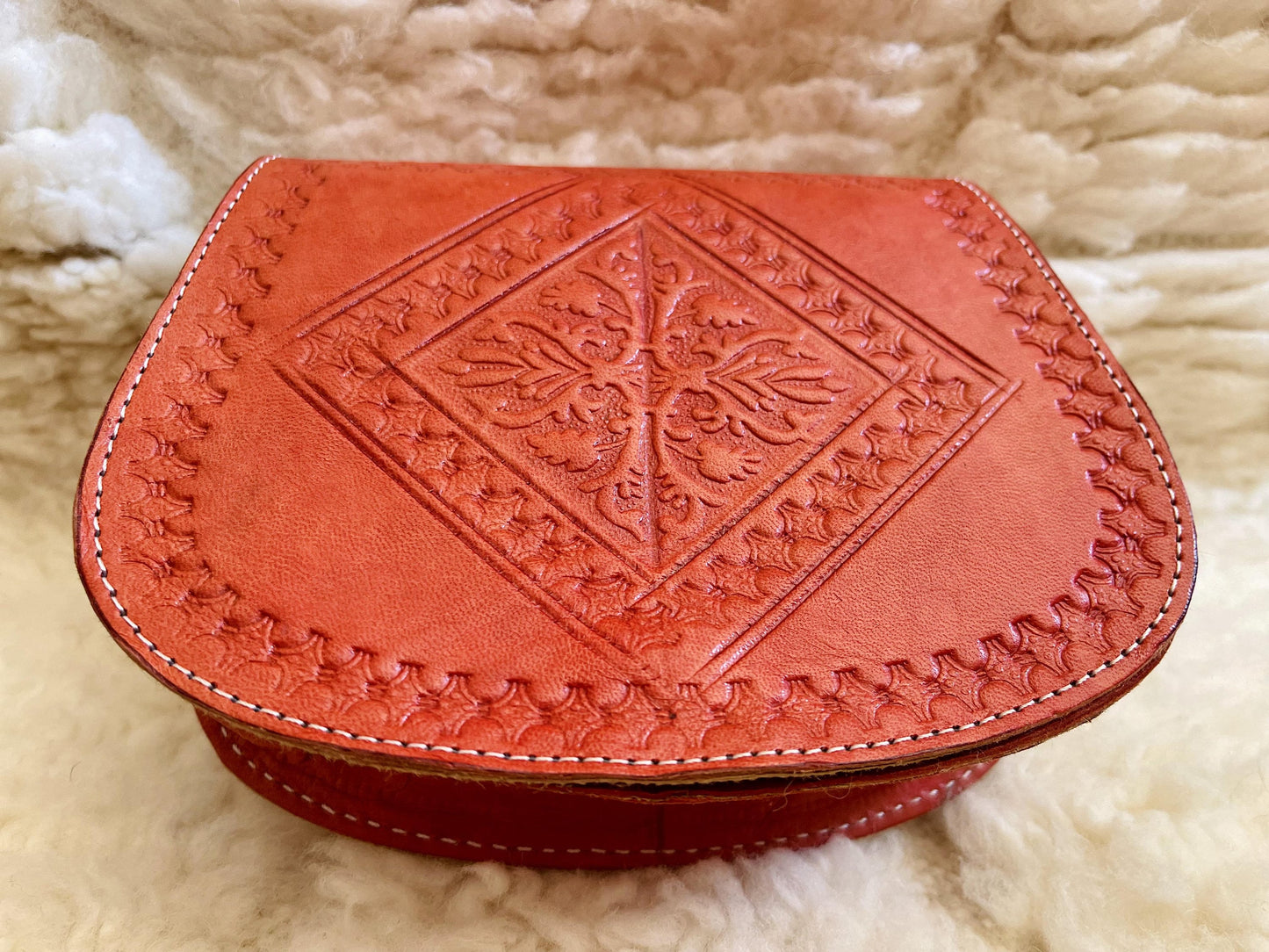 Moroccan Leather Bag, Genuine Leather Crossbody Bag, Moroccan Shoulder Bag, Women'S Leather Bag, Handmade Carved Leather Bag, Red Boho Bag