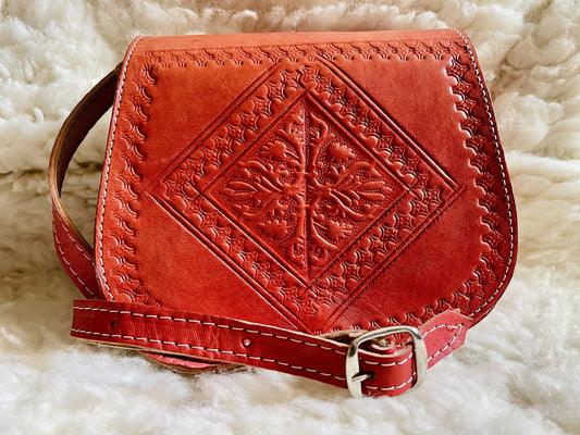 Moroccan Leather Bag, Genuine Leather Crossbody Bag, Moroccan Shoulder Bag, Women'S Leather Bag, Handmade Carved Leather Bag, Red Boho Bag