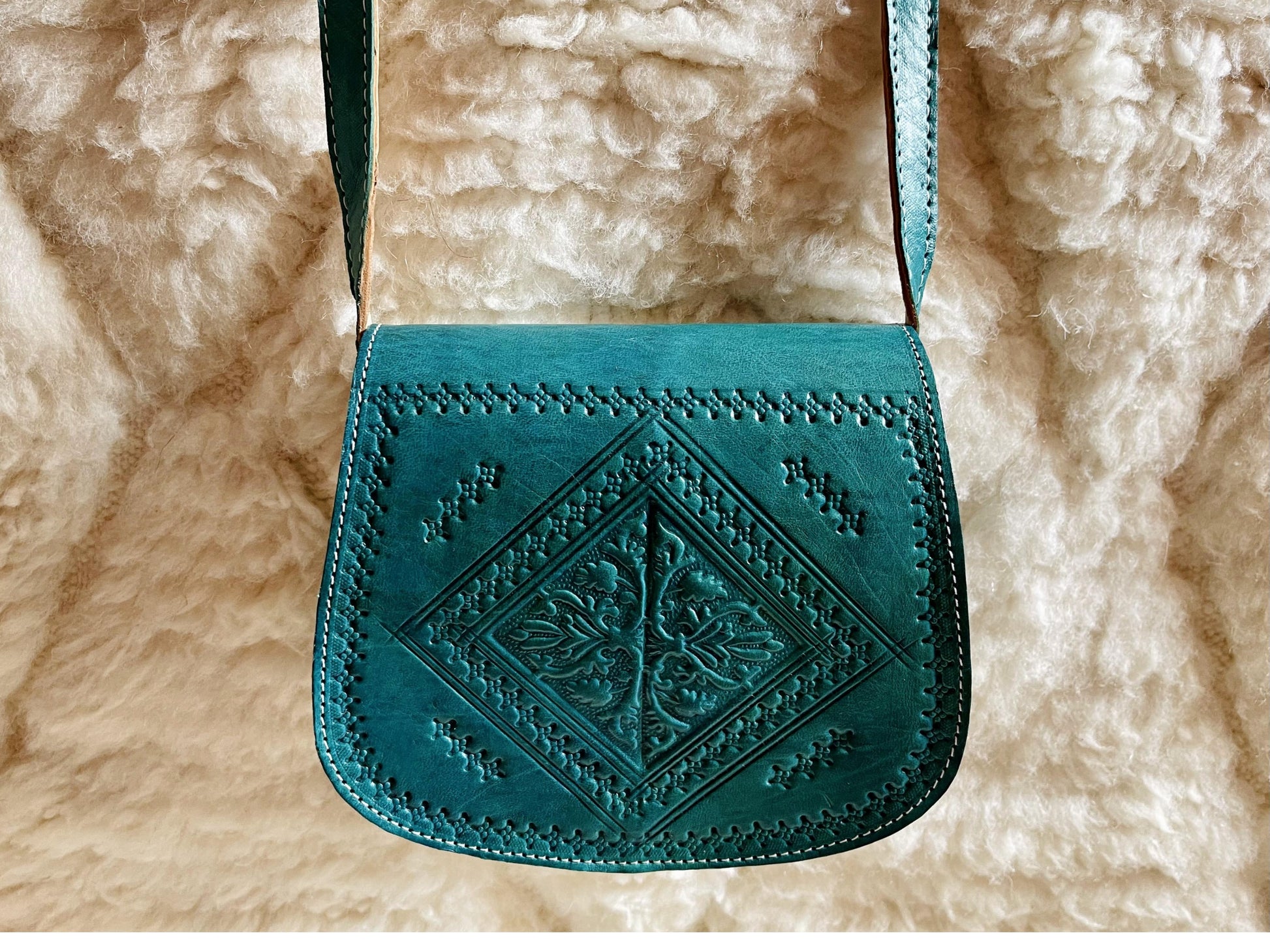 Moroccan Leather Bag, Genuine Leather Crossbody Bag, Moroccan Shoulder Bag, Women'S Leather Bag, Handmade Carved Leather Bag, Turquoise Bag