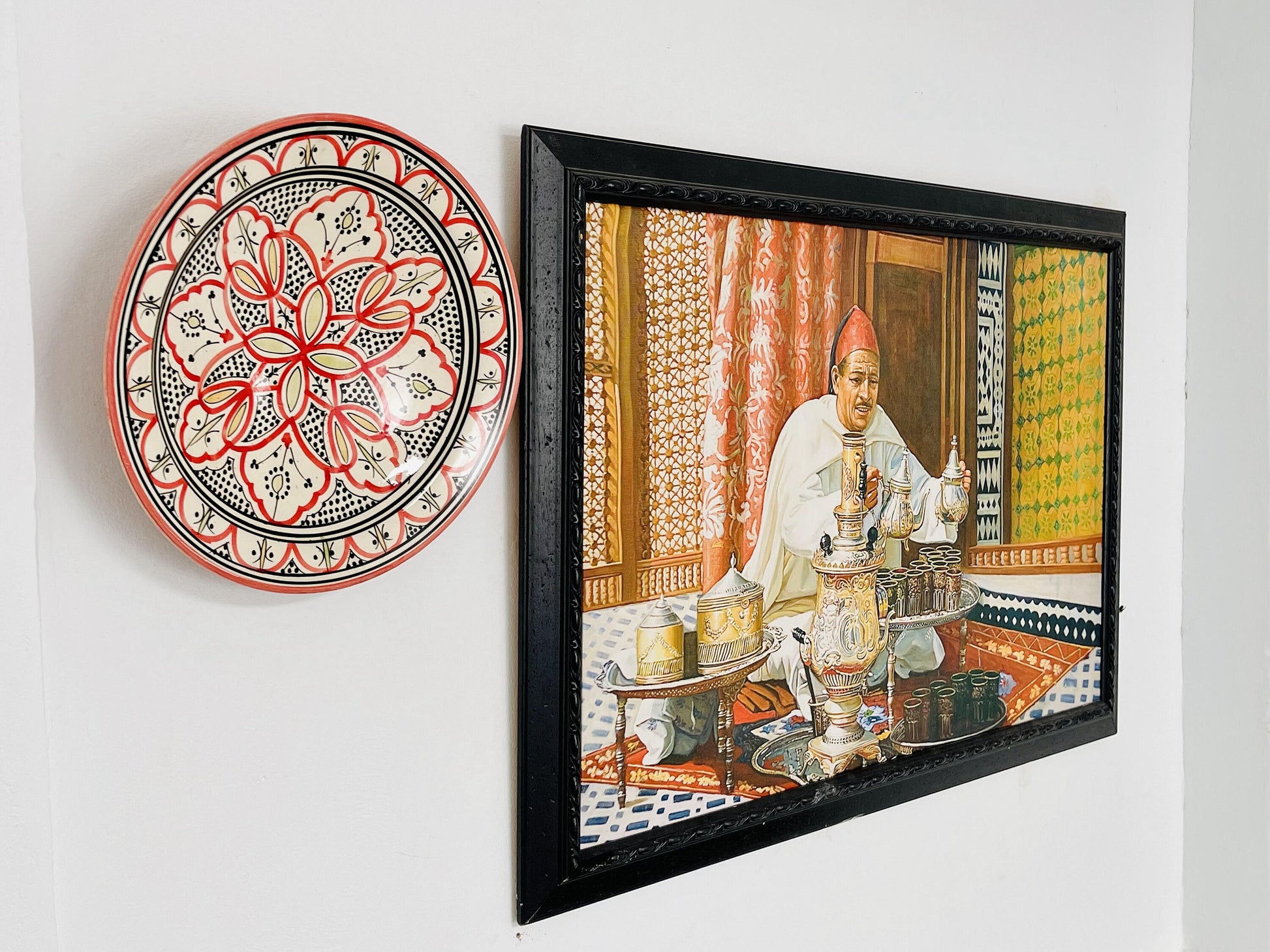 15 " Handmade Moroccan Hand-Painted Ceramic Plate , Home and Deco, Pottery Plate, Moroccan Wall Art, Very Beautiful Moroccan Antique Decor