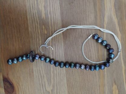 Black Pearls and Silver 925 in One Beautiful Necklace, an Exclusive Product Handmade and Natural Pearls to Embellish Your Neck.