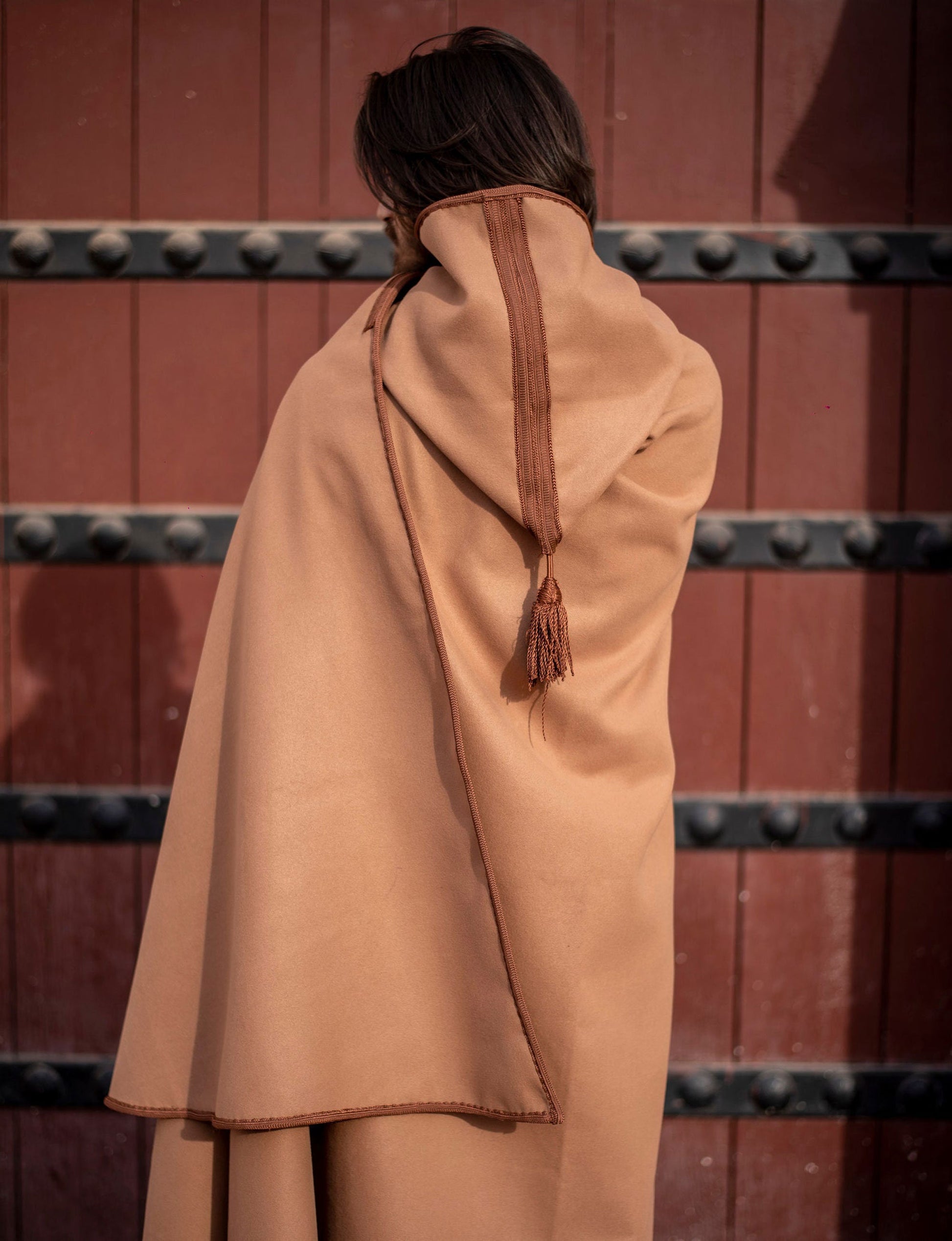 Soft Moroccan Luxury Long Winter Cape Coat – Cozy Poncho Overcoat for Cold Weather , Its Flowing Design Drapes Beautifully over the Body