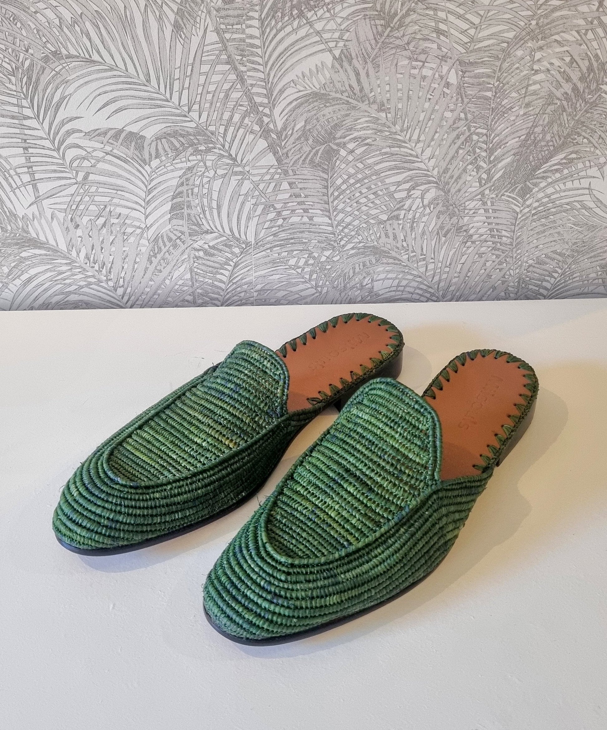 Custom Men Shoes Raffia Men Slides Handmade Moroccan Shoes for Men Men Raffia Mules