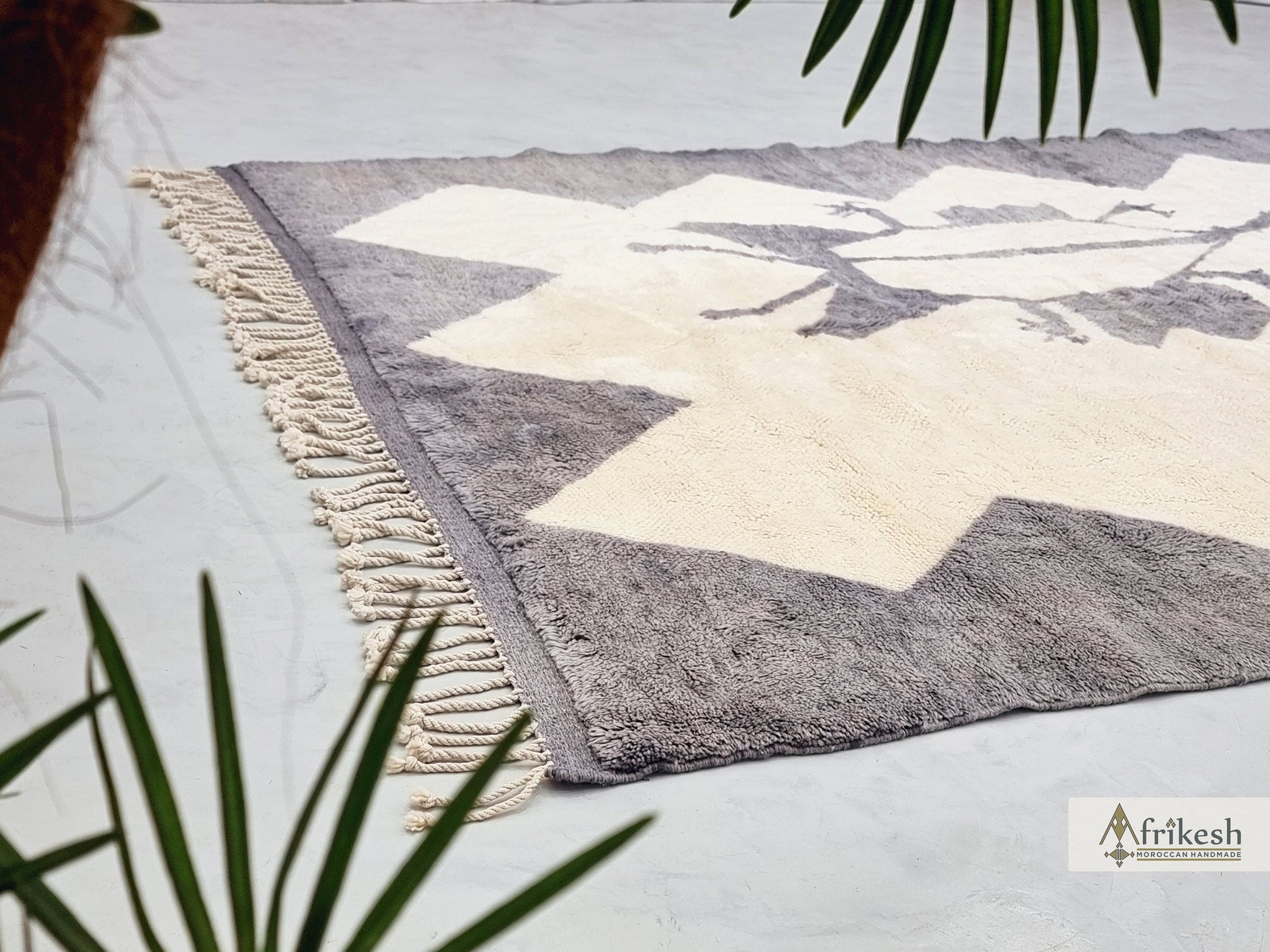 HANDMADE MRIRT RUG 6X9, Soft Moroccan Rug, Large White & Gray Rug, High Quality Wool Rug, Abstract Beni Mrirt Rug, Shagyy Berber Carpet.