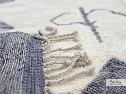 HANDMADE MRIRT RUG 6X9, Soft Moroccan Rug, Large White & Gray Rug, High Quality Wool Rug, Abstract Beni Mrirt Rug, Shagyy Berber Carpet.