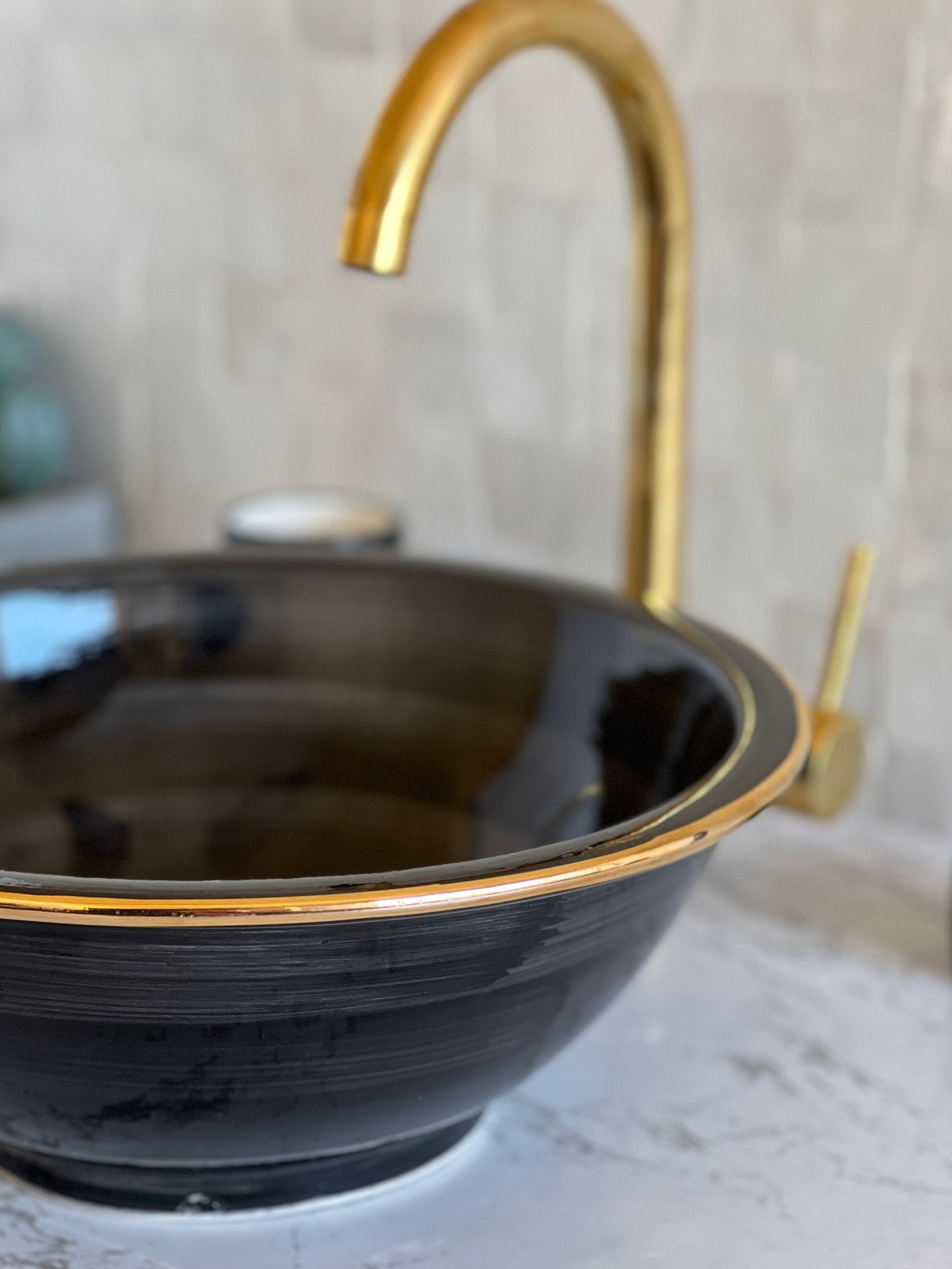 Antique Sink 14K Gold Rim, Set of Vessel Sink, Toothbrush Cup and Soap Dish, 14 Inch Sink Bowl, Ceramic Basin, Free Gift INCLUDED
