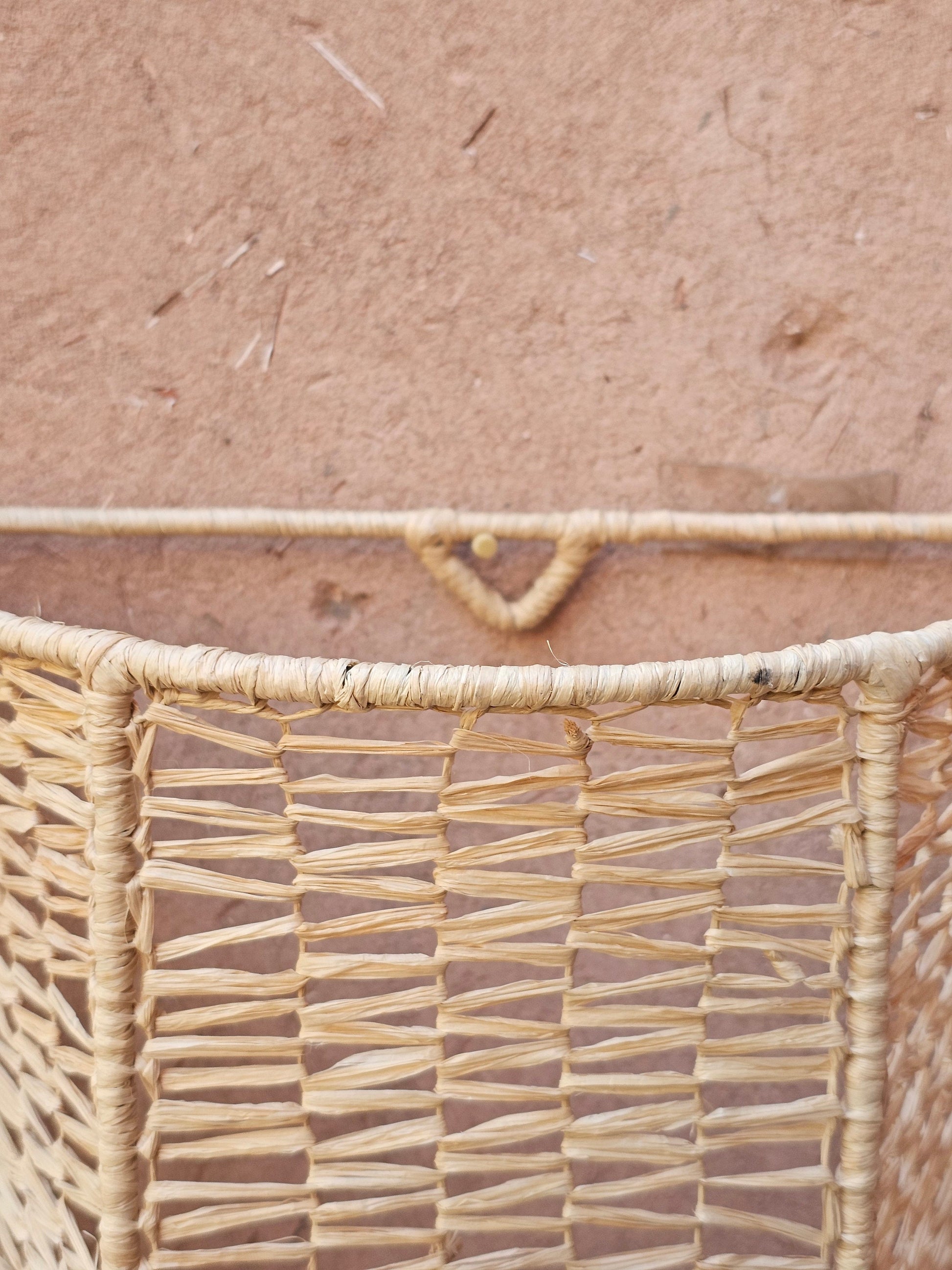 Natural Raffia Wall Sconce - Artisanal Wall Decor Lighting