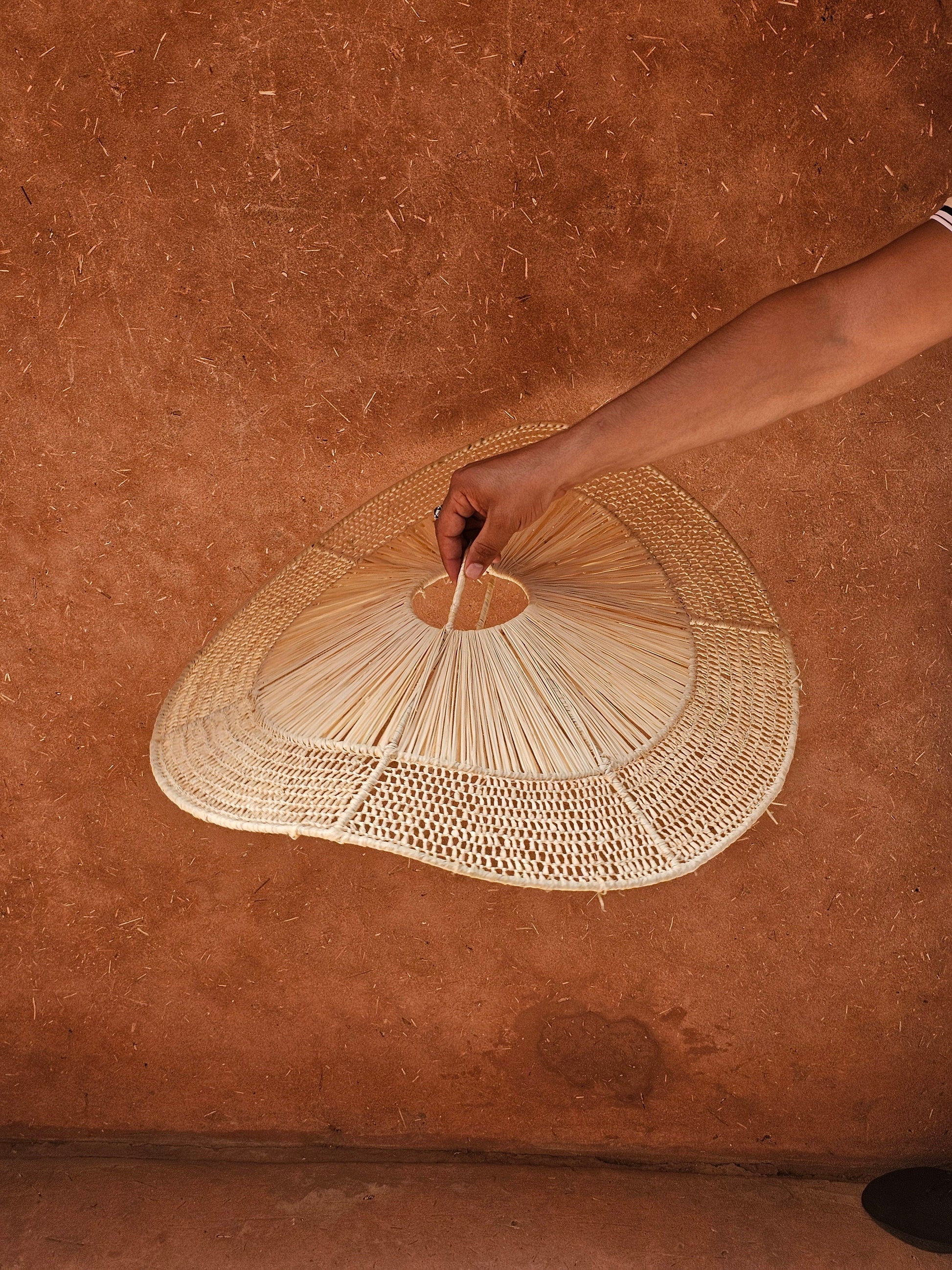 Raffia Pendant Light in Parasol Shape , Hanging Lampshade in Raffia