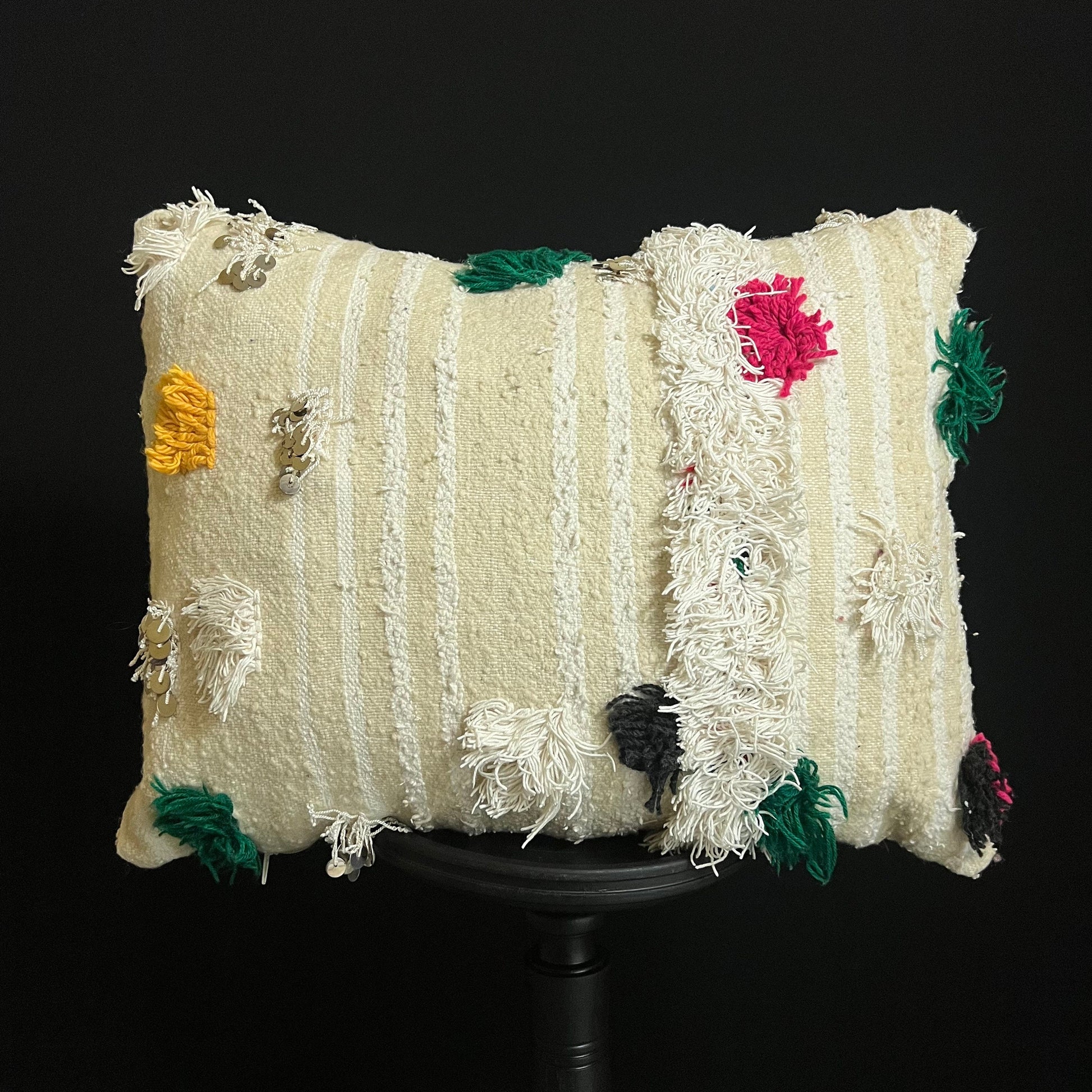 New White Cushions - Cushions, Modern Berber Pillows, Berber Pillows, Ottoman Pillows , Wool Pillows, and Bohemian Decoration.