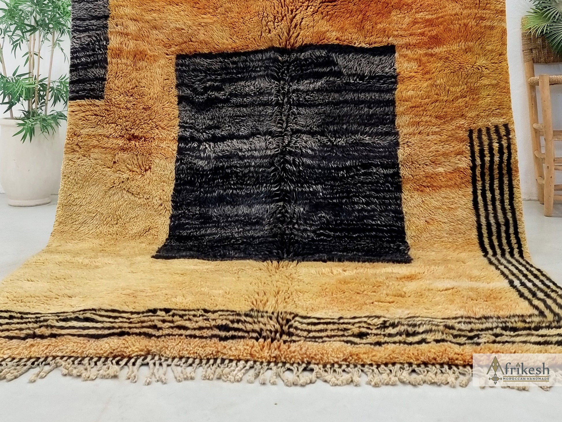 FLUFFY MRIRT RUG 6X9, Geometric Moroccan Rug, Handmade Beni Mrirt Rug, Brown & Black Design, High Quality Wool Rug, Berber Area Carpet.