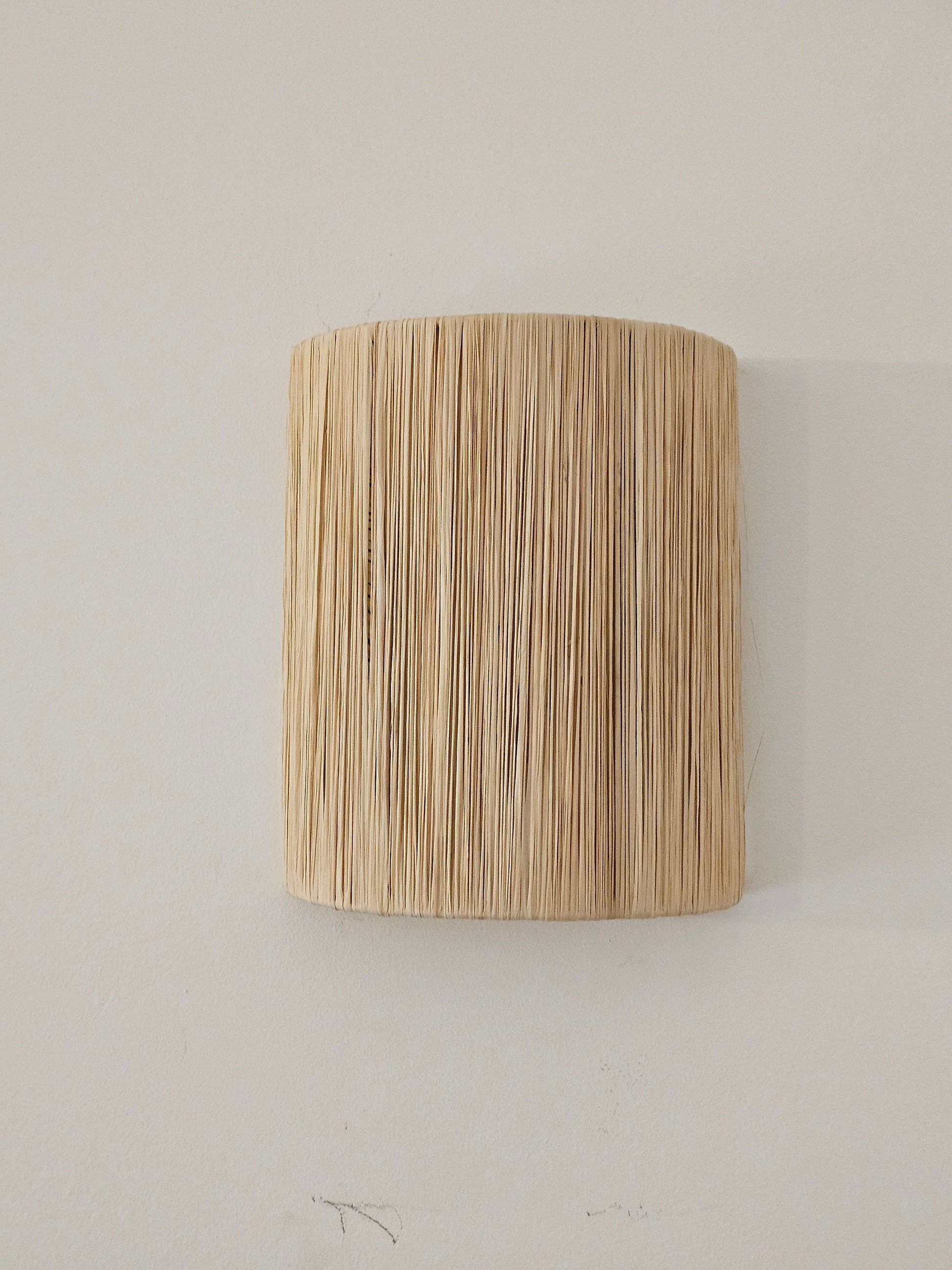 Raffia Wall Light , Wall Decor Lighting in Raffia , Raffia Sconce