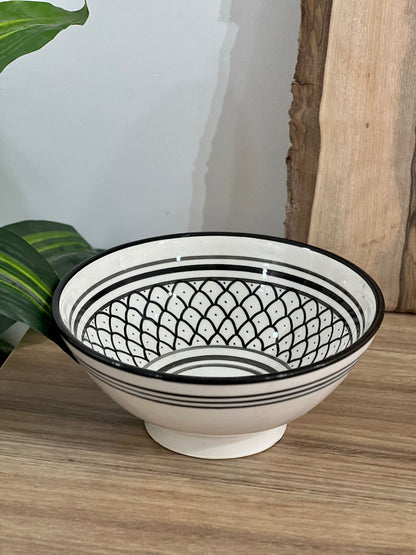Handmade Ceramic Salad Bowl - (7.5In X 3.4In) - Pottery Bowl - Large Salad Bowl - Handpainted Moroccan Artisanal Bowl - Ceramic Fruit Bowl