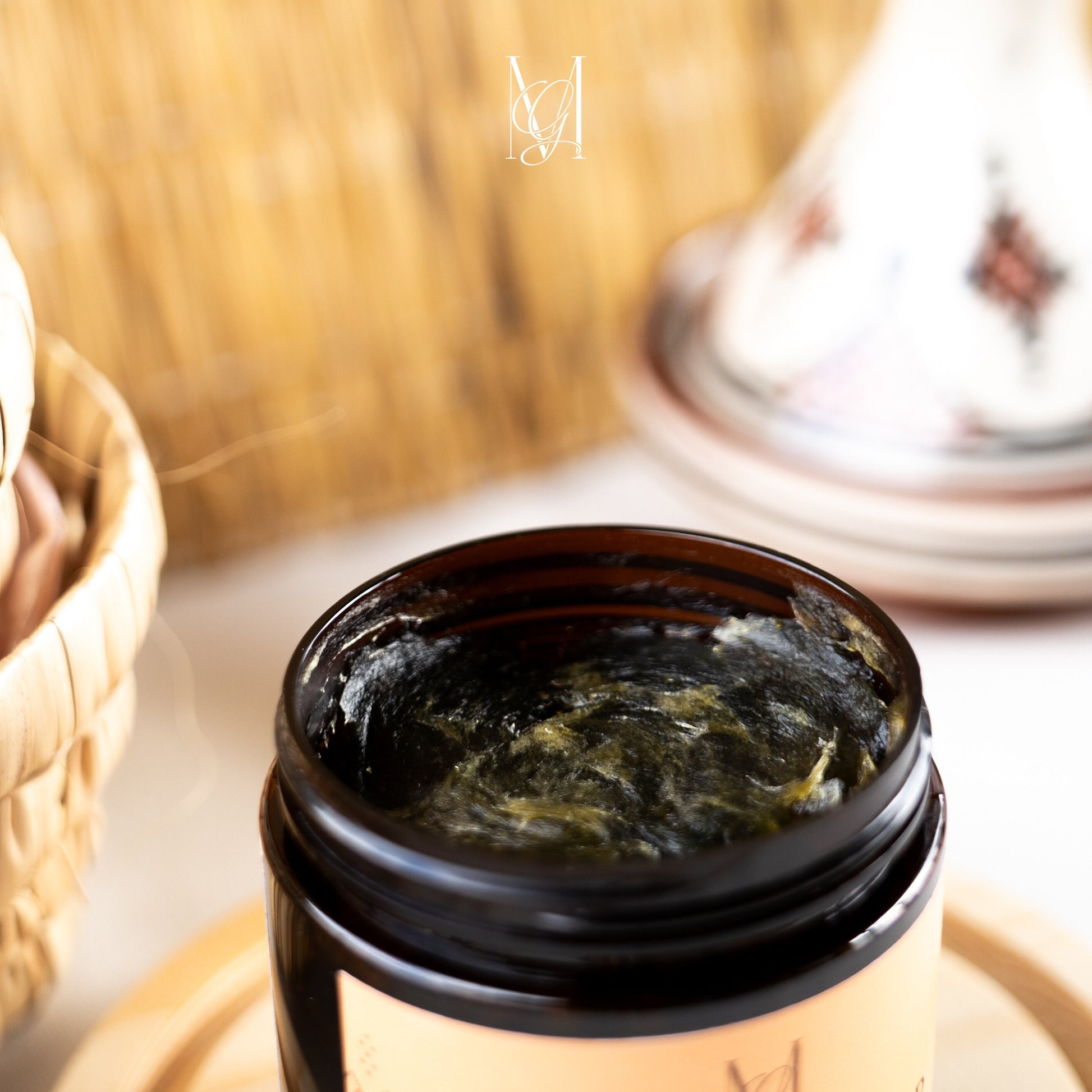 Hammam Kit - Moroccan BLACK SOAP with 100% Silk Exfoliating Kessa Glove - Natural Handmade Hammam Spa Skin Body Soap, Gift Set for Her