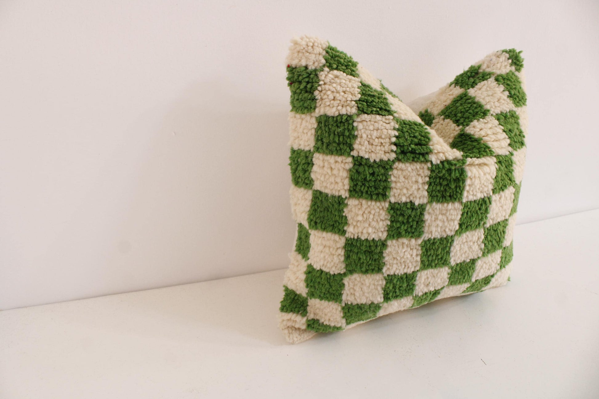 Vintage Moroccan Pillows 100% Wool , Absolutely Gorgeous Pillow Floor Pillow Moroccan Berber Home Design Handmade Kilim Berber P48