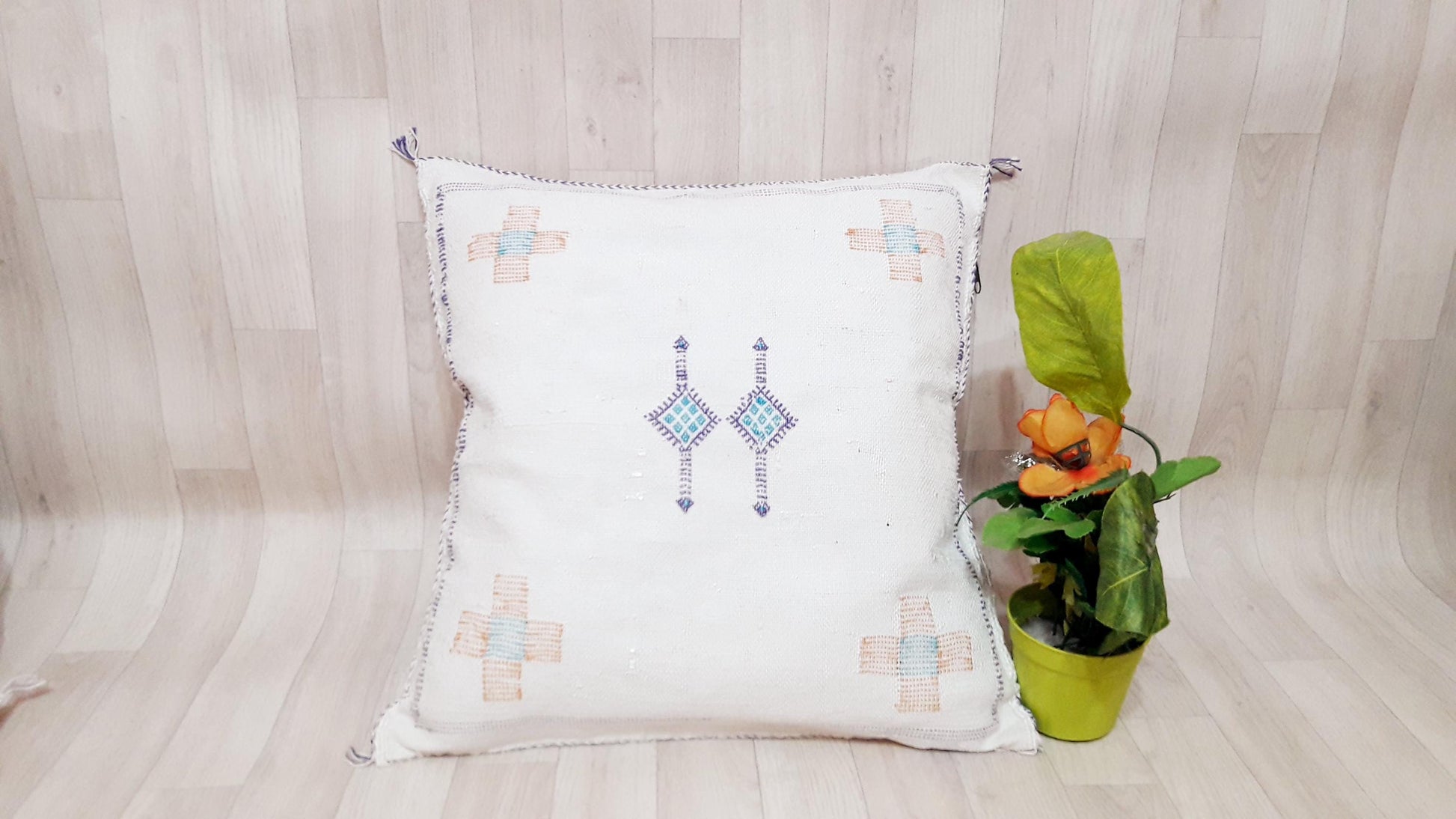 Cactus Silk Pillow Cover - White Sabra Pillow - Handmade Morocco Cushion.Moroccan Pillow.Home Decord.Dicorative Pillow.Pillow.Cushion