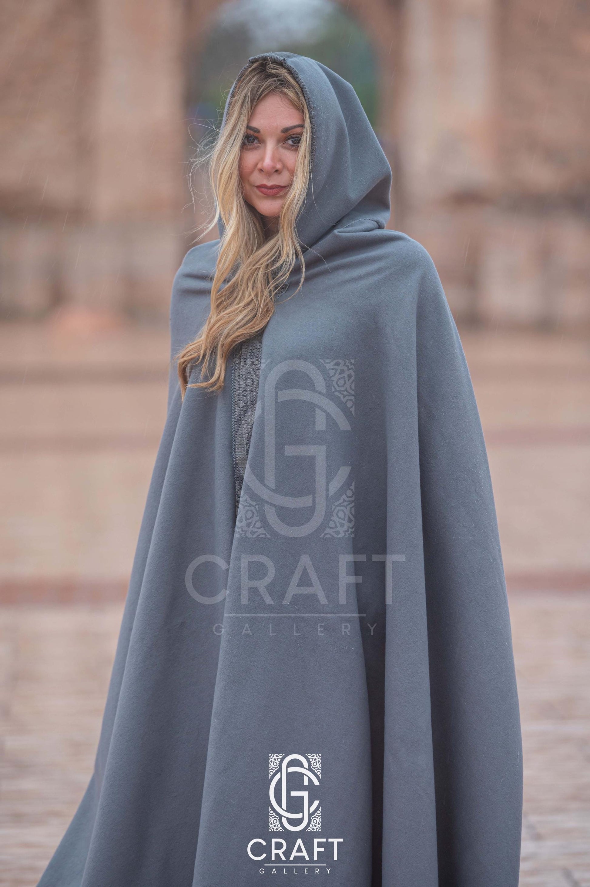 Soft Moroccan Luxury Long Winter Cape Coat – Cozy Poncho Overcoat for Cold Weather , Its Flowing Design Drapes Beautifully over the Body